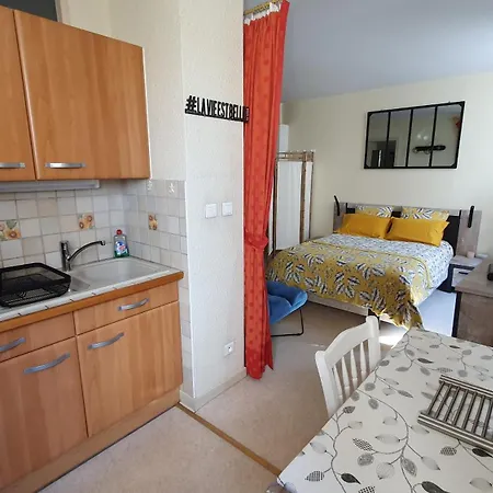 Le Lamartine Hyper Centre Aix Les Bains Avec Parking Et Climatisation Apartmán Aix-les-Bains